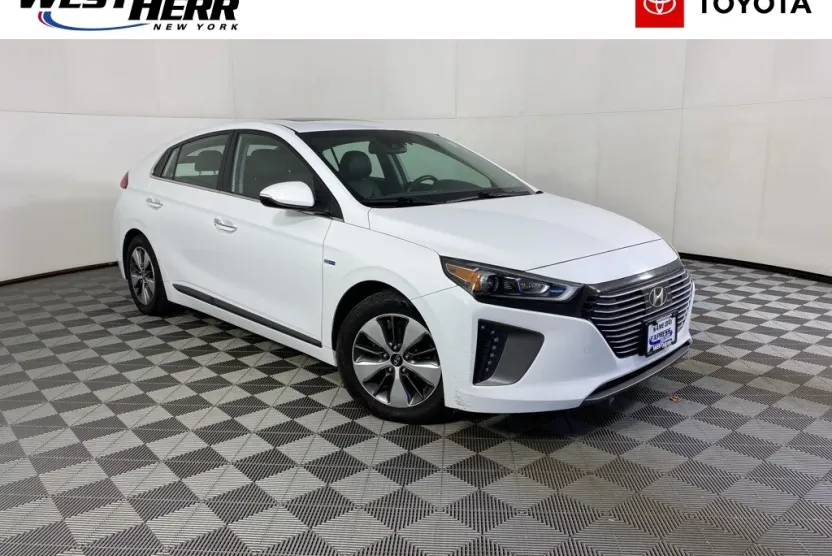 2019 Hyundai Ioniq Plug-In Hybrid photo 1