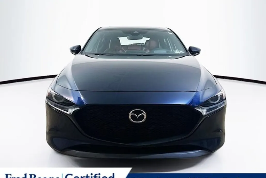 2019 Mazda Mazda3 Premium Hatchback photo 1