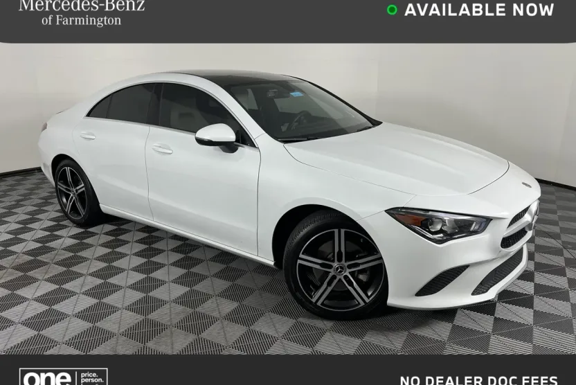2020 Mercedes Benz CLA 250 4MATIC photo 1