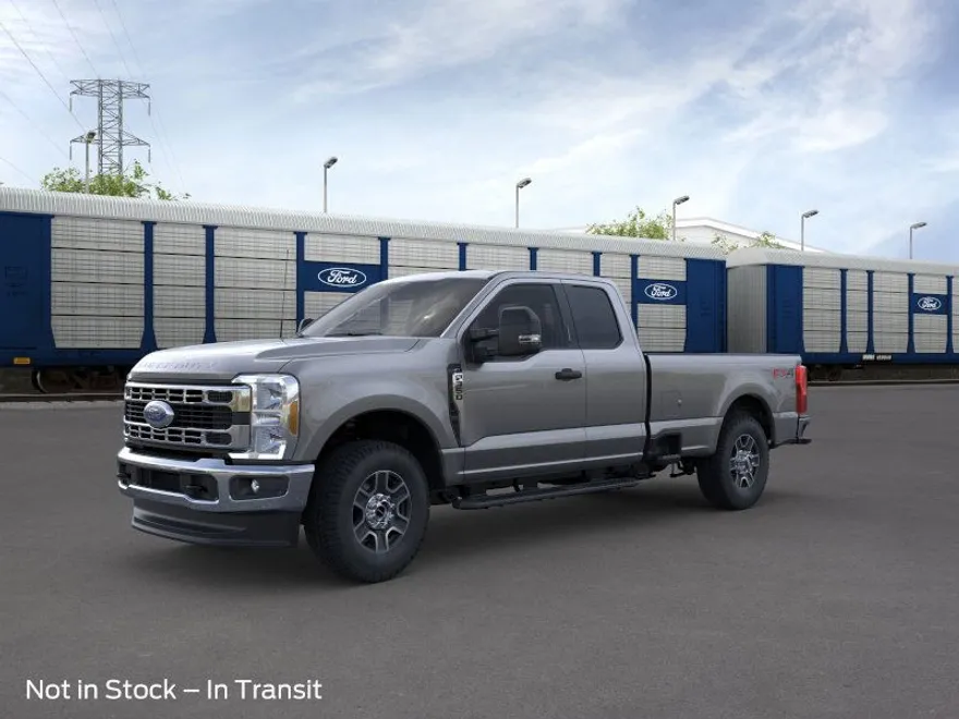 2025 Ford F-350 XLT photo 1