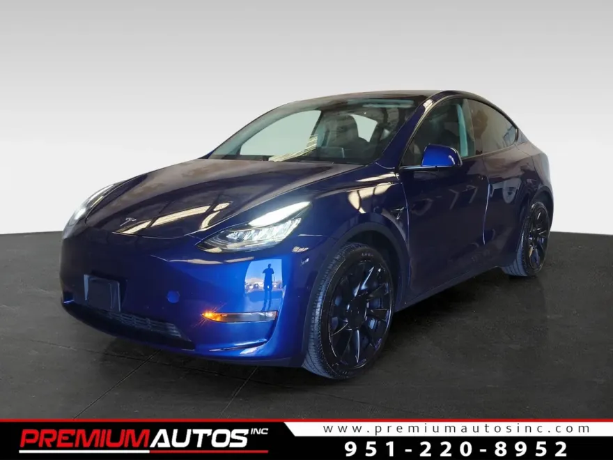 2022 Tesla Model Y Long Range photo 1