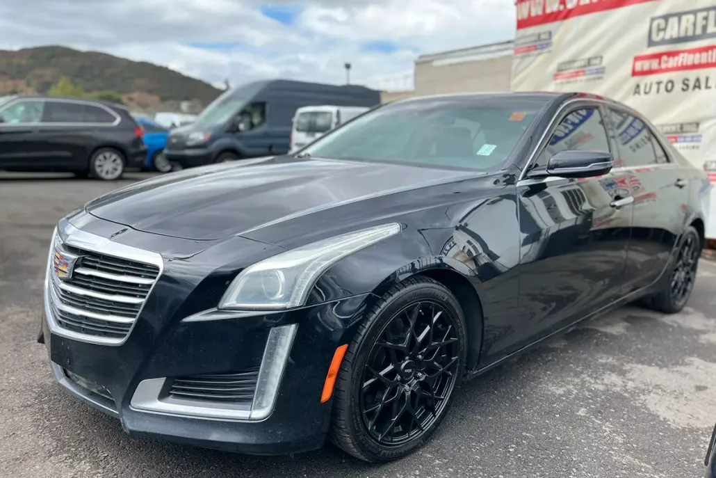 2016 Cadillac CTS Sedan Luxury photo 1
