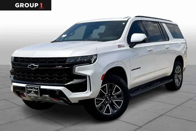 2023 Chevrolet Suburban Z71 photo 1