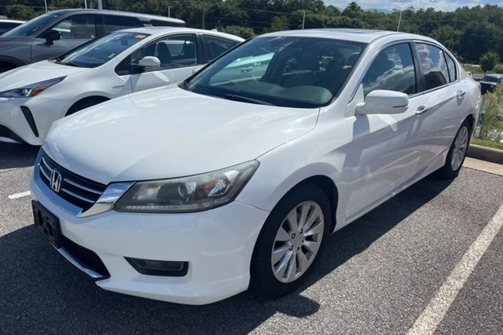 2015 Honda Accord EX photo 1
