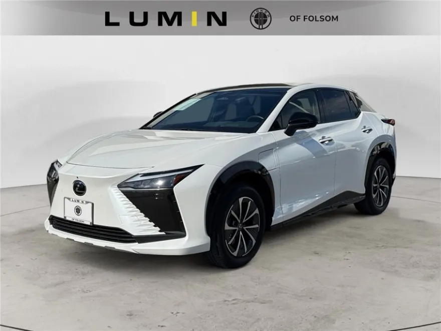 2024 Lexus RZ 300e Premium photo 1