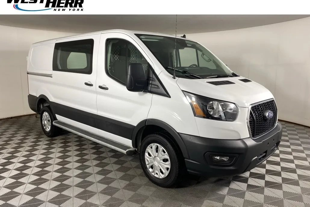 2023 Ford Transit photo 1