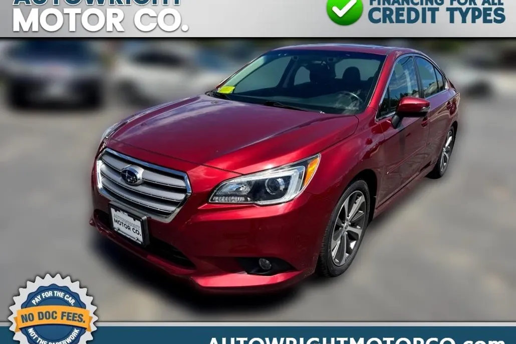 2017 Subaru Legacy 3.6R Limited photo 1