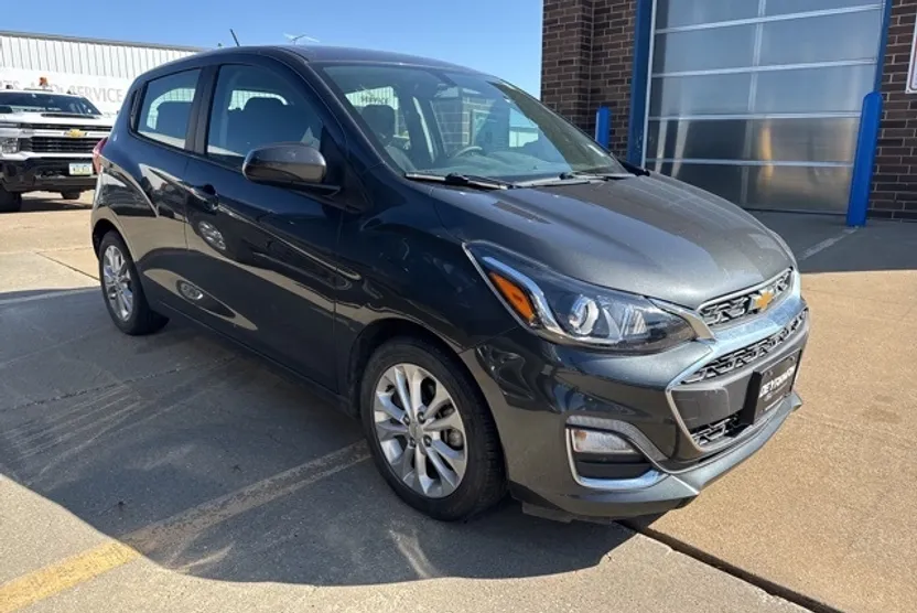2022 Chevrolet Spark 1LT photo 1