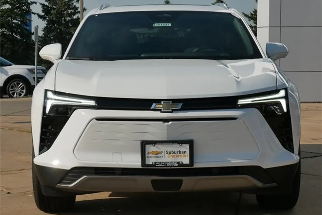 2025 Chevrolet Blazer EV photo 1