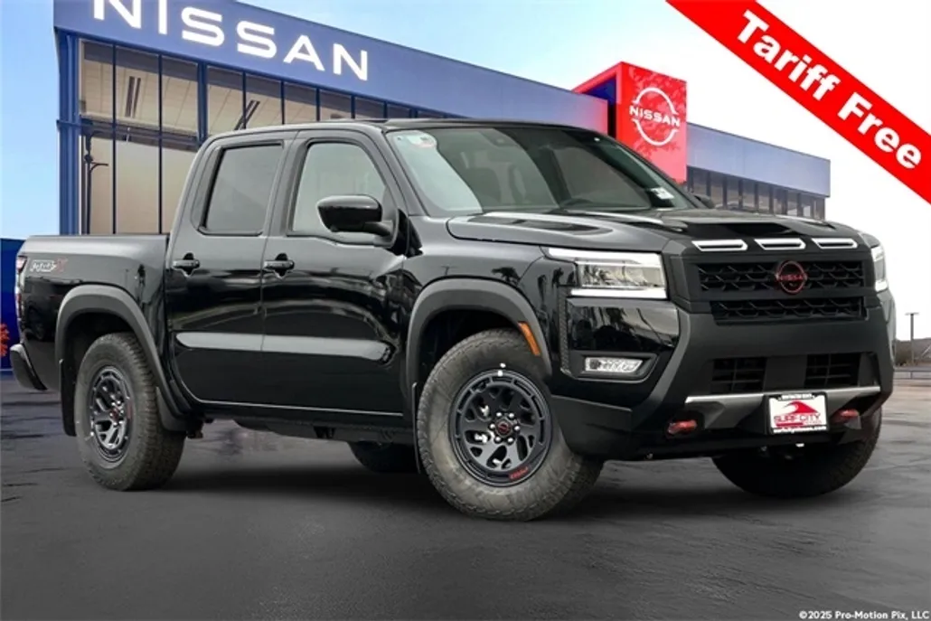 2025 Nissan Frontier PRO-X photo 1