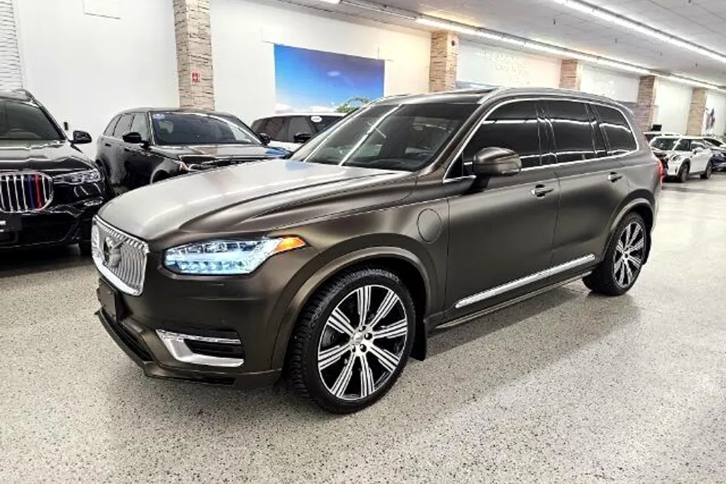 2021 Volvo XC90 Recharge T8 Inscription Expression photo 1
