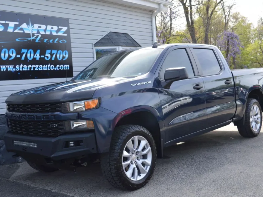 2021 Chevrolet Silverado 1500 Custom photo 1