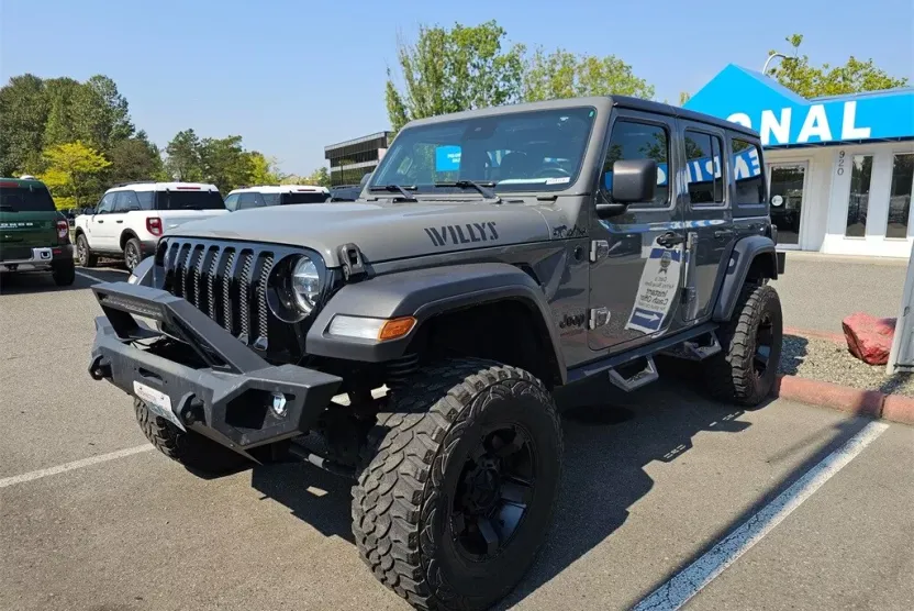 2021 Jeep Wrangler Unlimited Willys photo 1