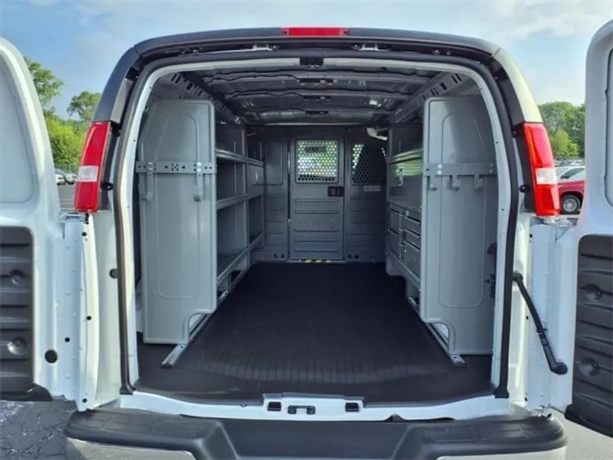 2025 Chevrolet Express Cargo 2500 Van photo 1