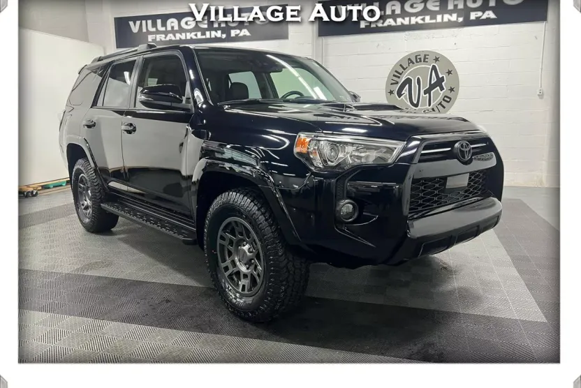 2020 Toyota 4Runner Base photo 1