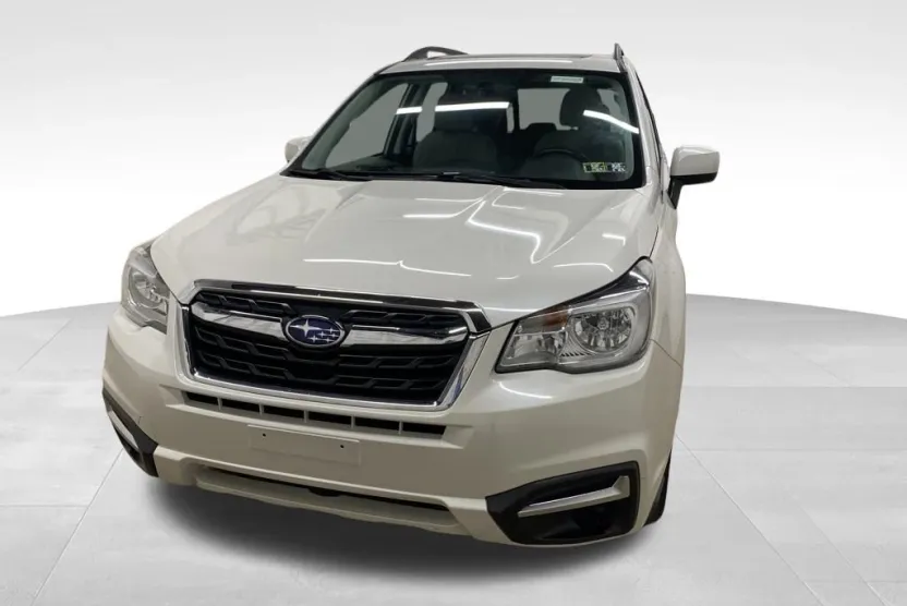 2018 Subaru Forester 2.5i Premium photo 1