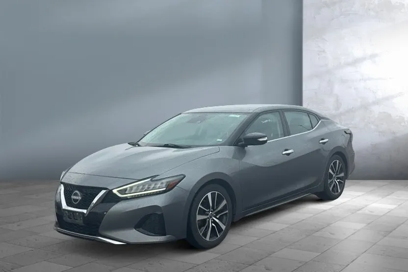 2023 Nissan Maxima SV photo 1