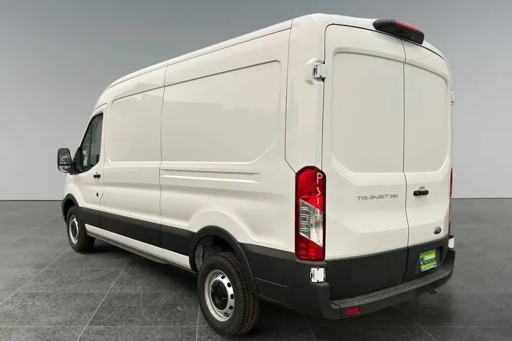 2025 Ford Transit Cargo Van photo 1