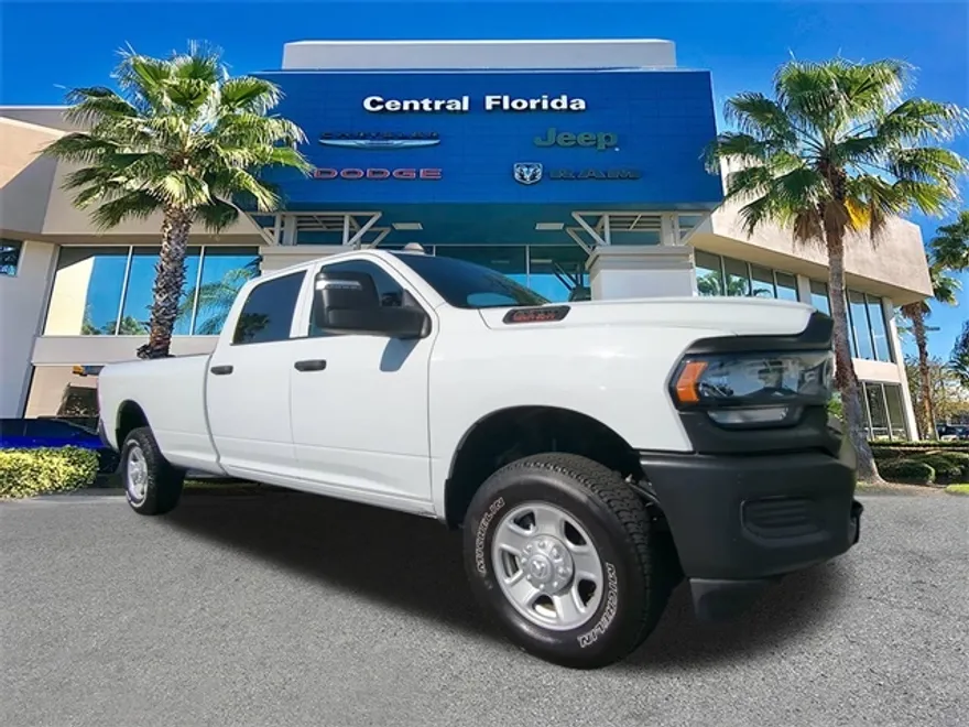 2024 Ram 2500 Tradesman photo 1