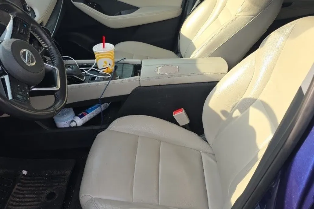 2021 Nissan Rogue SL photo 1