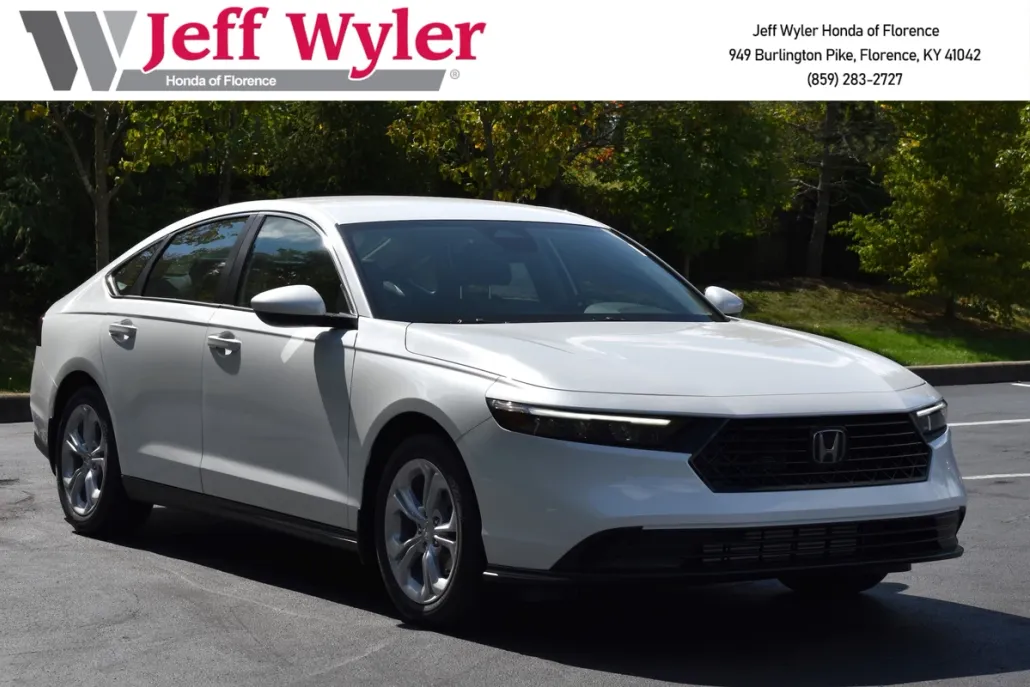 2025 Honda Accord LX photo 1