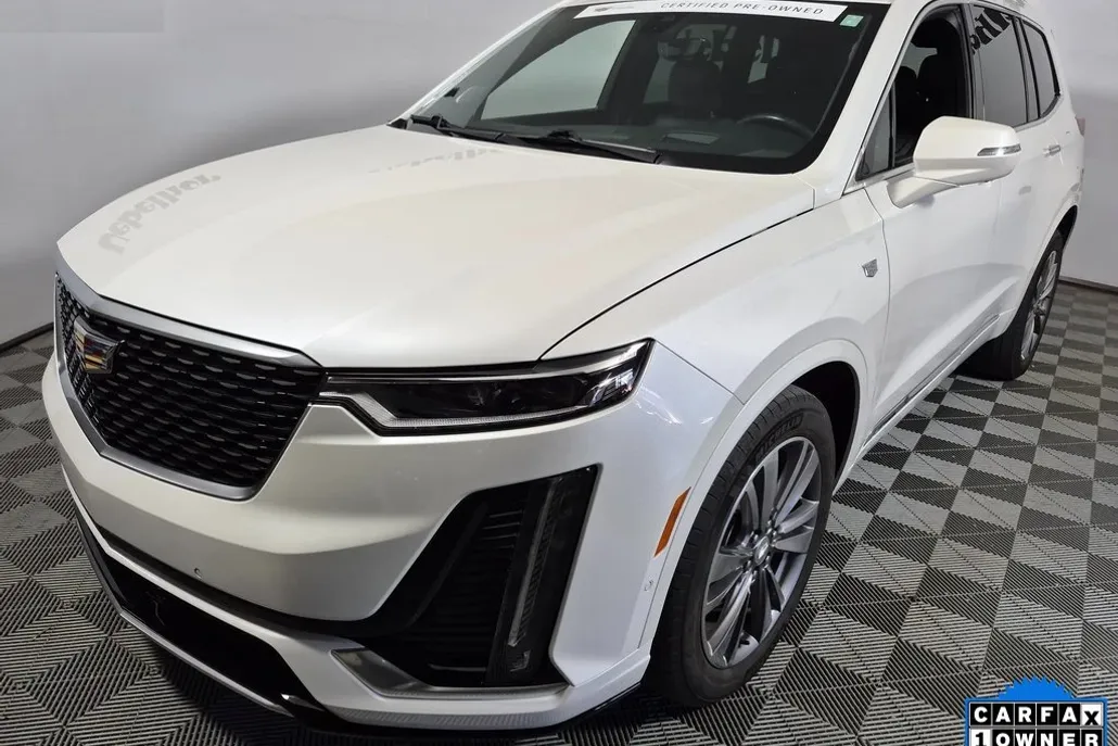 2021 Cadillac XT6 Premium Luxury photo 1