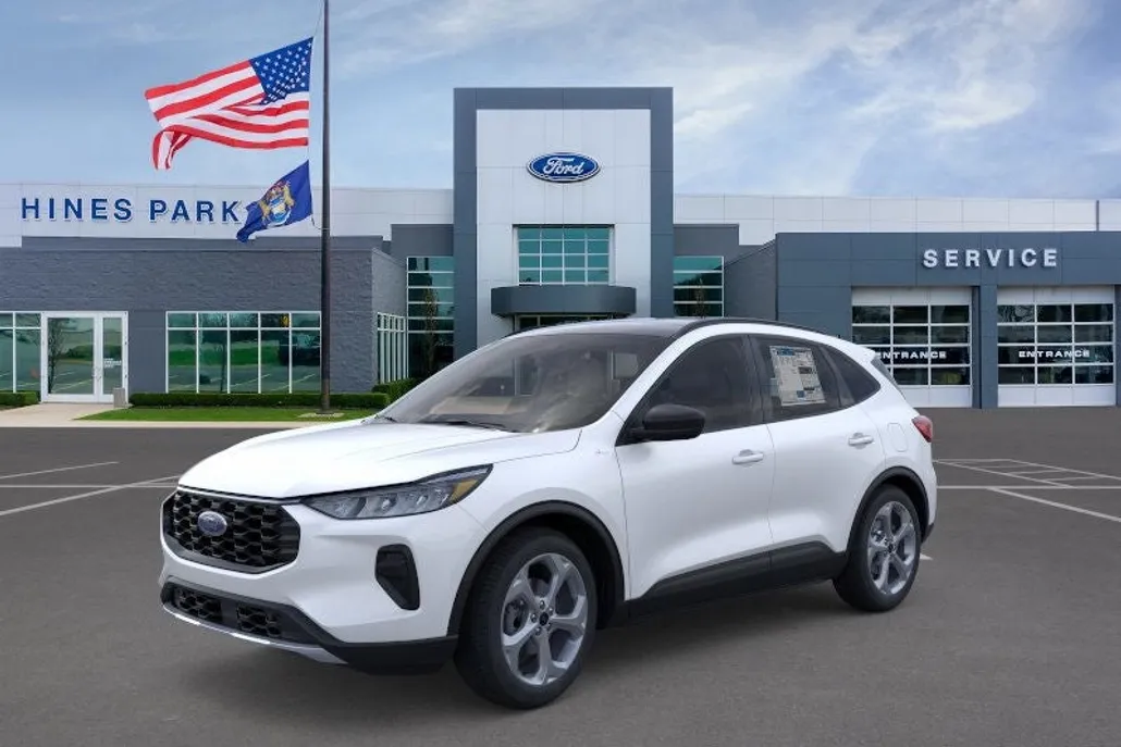 2025 Ford Escape ST-Line photo 1