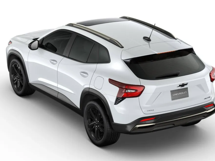 2025 Chevrolet Trax ACTIV photo 1