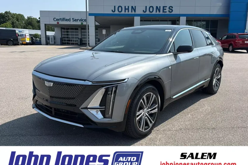 2025 Cadillac Lyriq Luxury photo 1