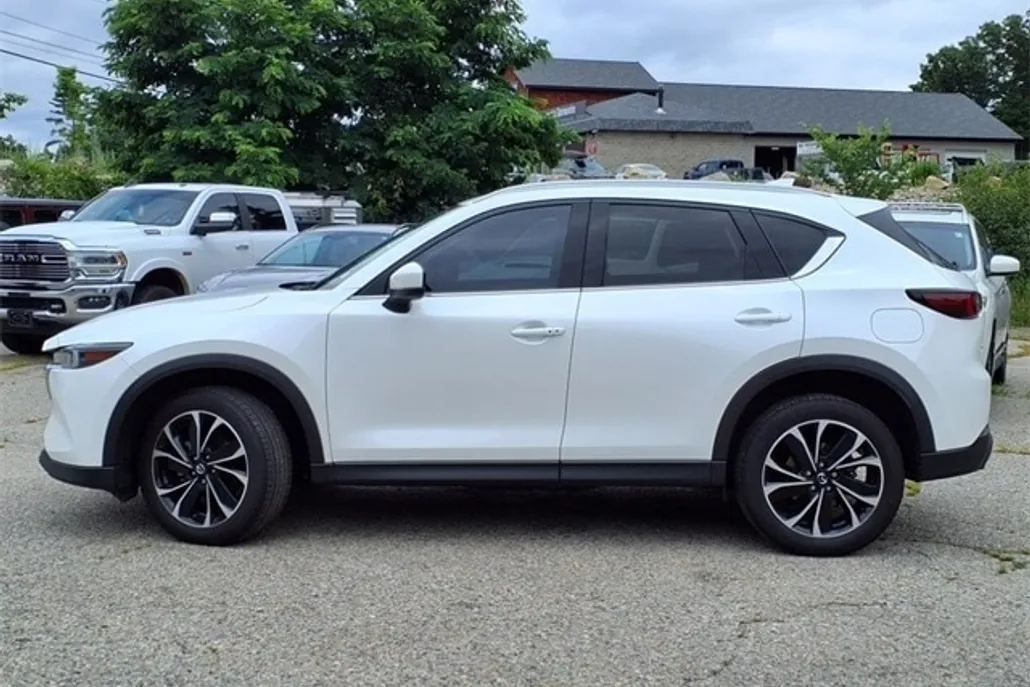 2022 Mazda CX-5 2.5 S Premium photo 1