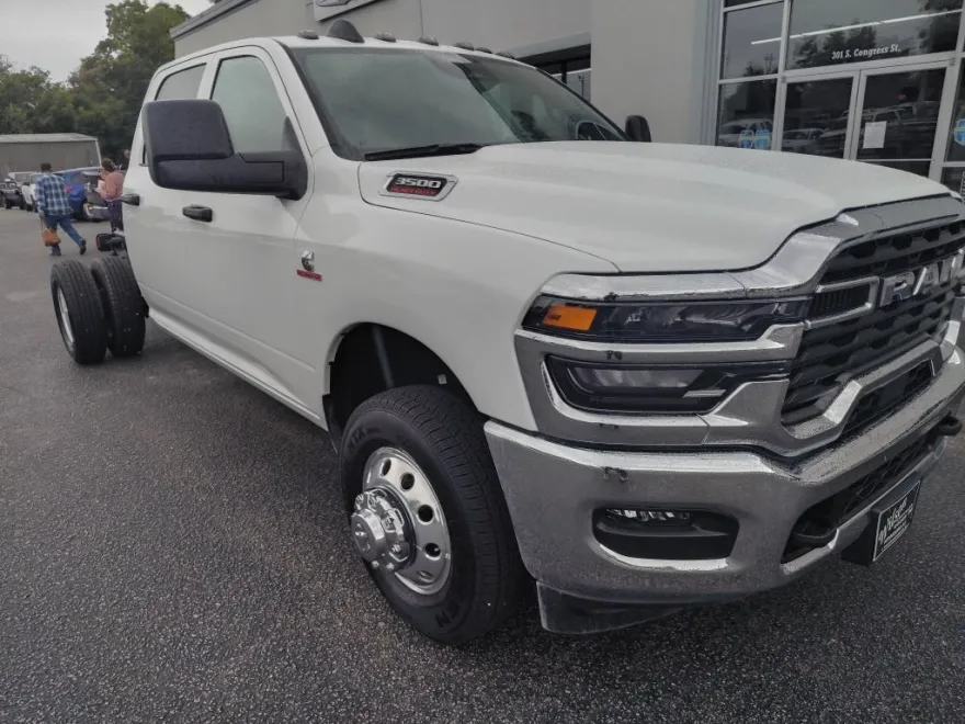2026 Ram 3500 Tradesman photo 1
