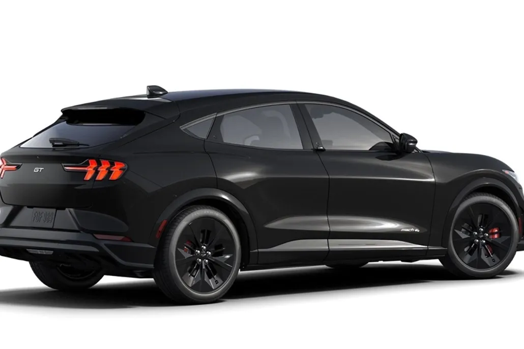 2025 Ford Mustang Mach-E GT photo 1