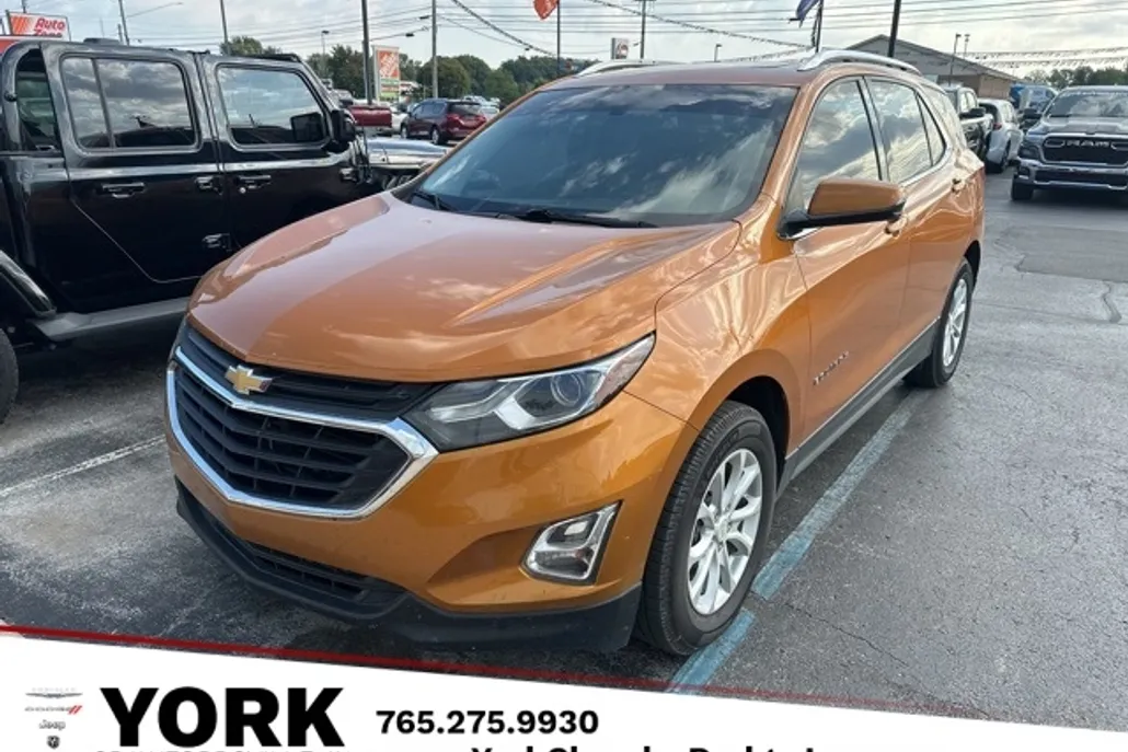 2018 Chevrolet Equinox LT photo 1