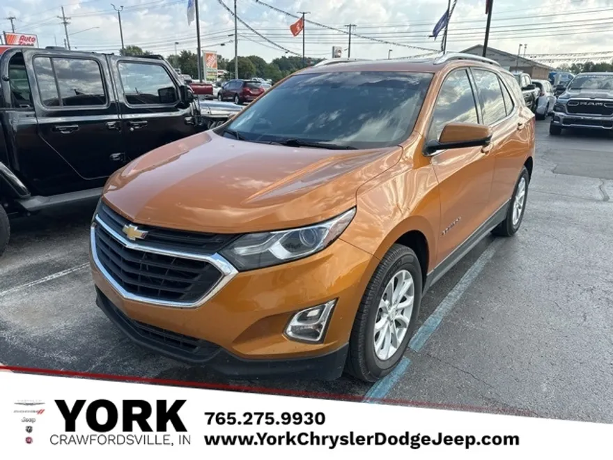 2018 Chevrolet Equinox LT photo 1