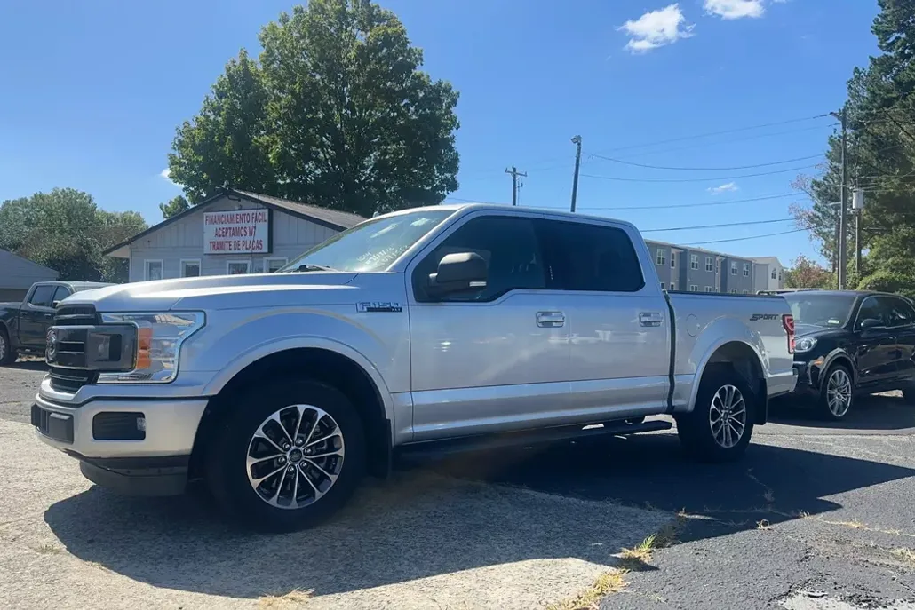 2018 Ford F-150 XLT photo 1