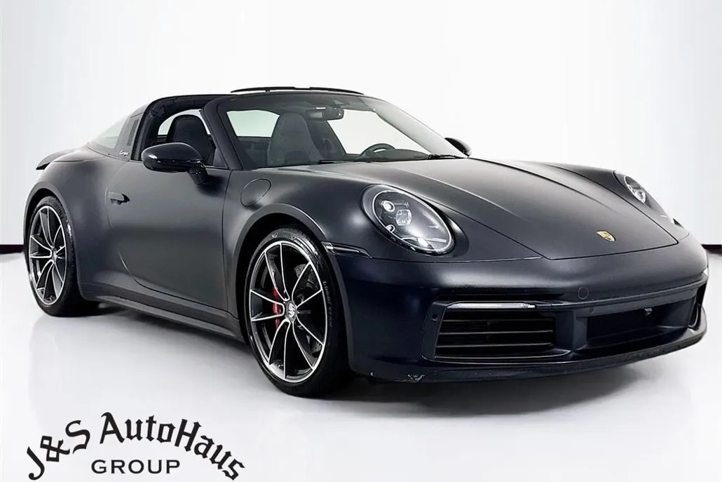 2024 Porsche 911 Targa 4S photo 1