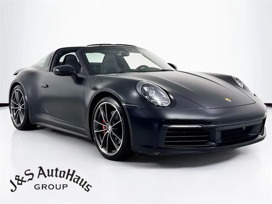2024 Porsche 911 Targa 4S photo 1