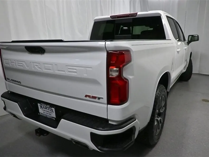 2023 Chevrolet Silverado 1500 RST photo 1