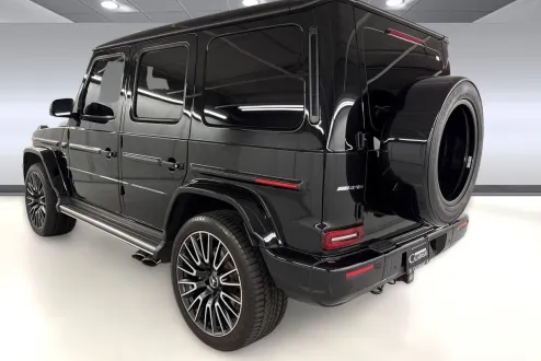 2025 Mercedes Benz G AMG 63 photo 2