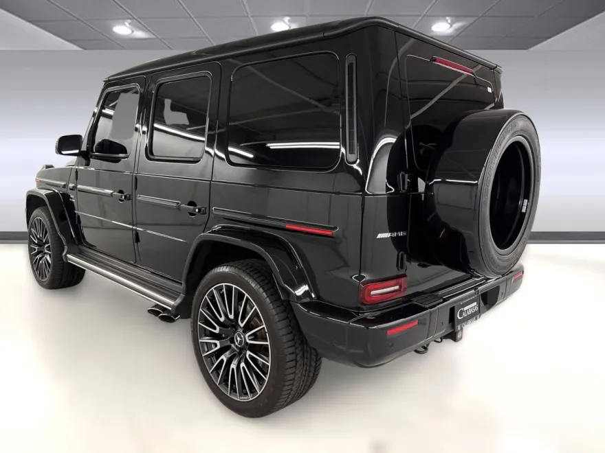 2025 Mercedes Benz G AMG 63 photo 2