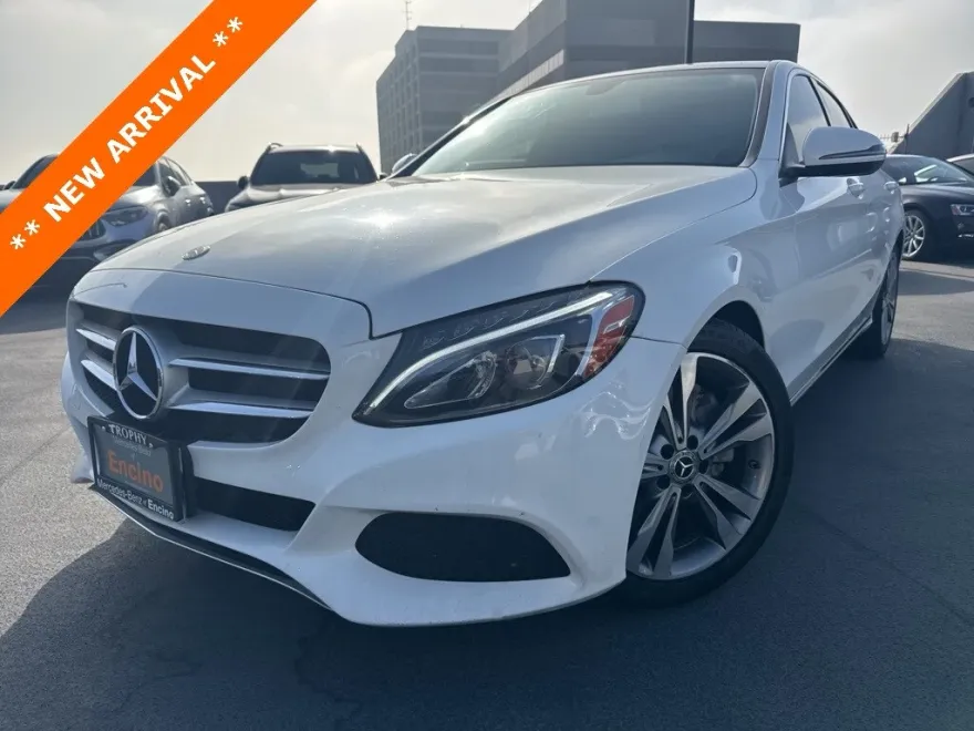 2017 Mercedes Benz C 300 photo 1