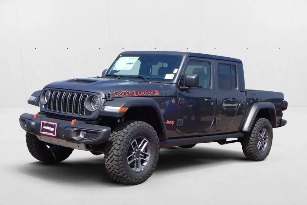2025 Jeep Gladiator Mojave photo 1