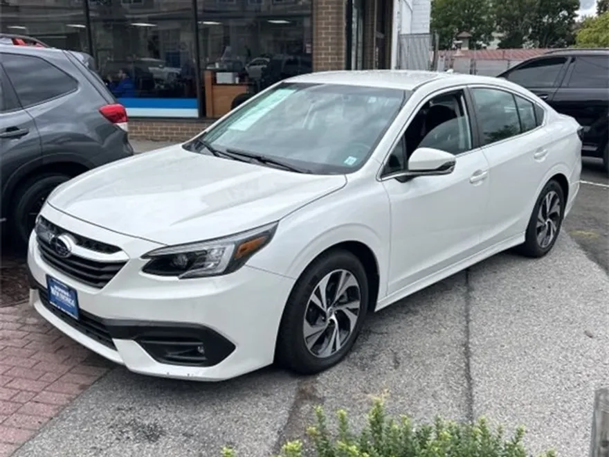 2022 Subaru Legacy Premium photo 1