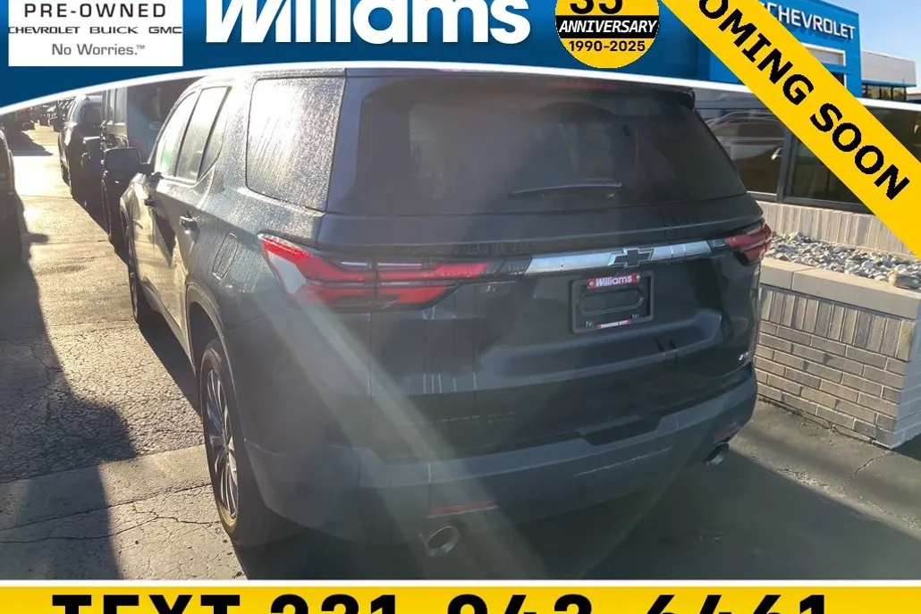 2023 Chevrolet Traverse RS photo 1