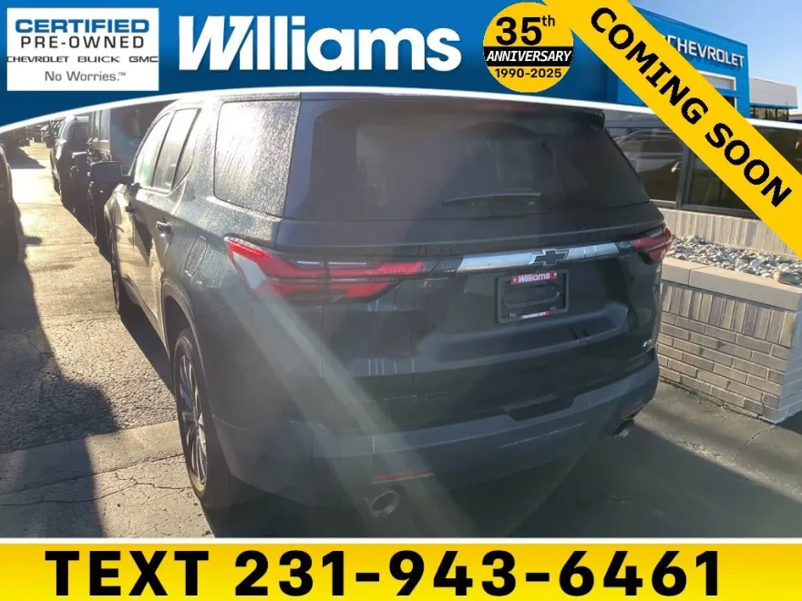 2023 Chevrolet Traverse RS photo 1