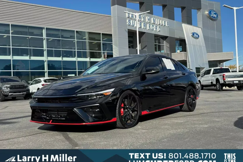 2025 Hyundai Elantra N photo 1