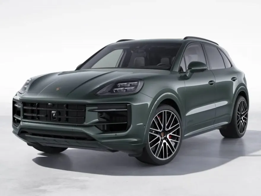 2025 Porsche Cayenne GTS photo 1