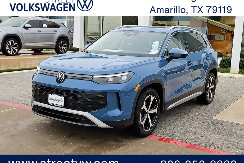 2025 Volkswagen Tiguan SE photo 1