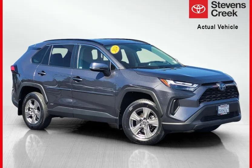 2024 Toyota RAV4 Hybrid LE photo 1