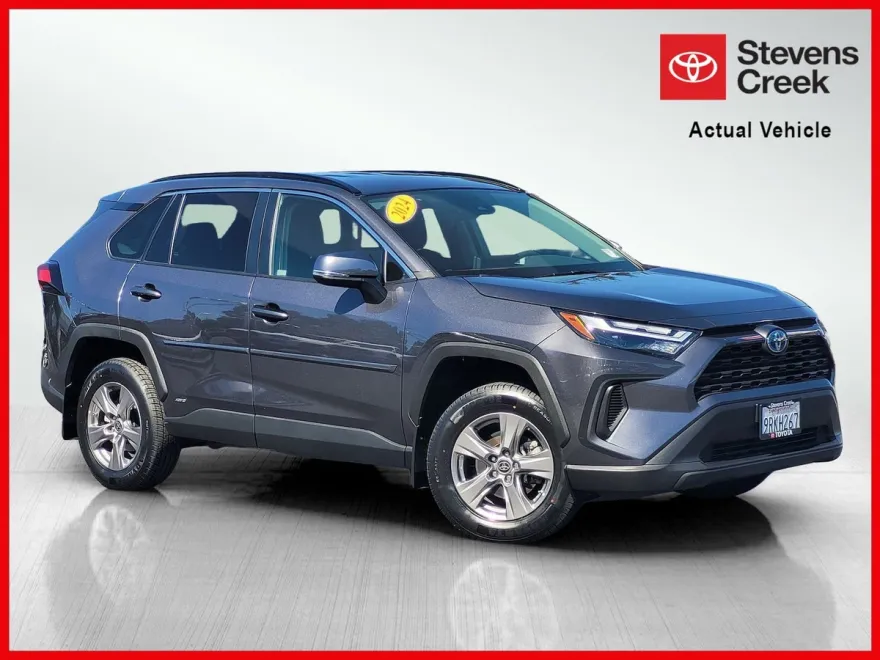 2024 Toyota RAV4 Hybrid LE photo 1